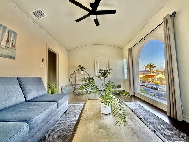 Building Photo - 211 Corona Ave