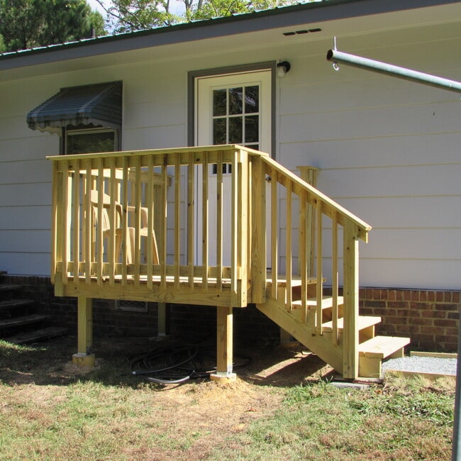 Building Photo - 366 Adolph Taylor Rd