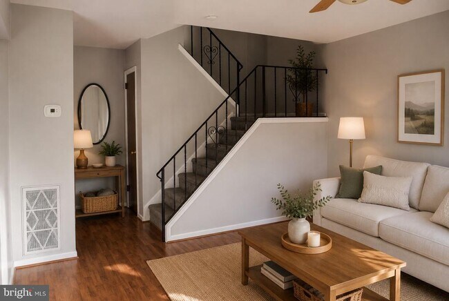 Building Photo - 316 Valley Forge Ct