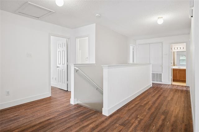 Building Photo - 5404 Pandale Valley Dr