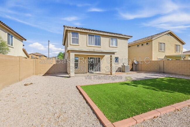 Building Photo - 22593 W Solano Dr