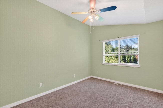 Building Photo - A Private Sanctuary with Perfect Proximity