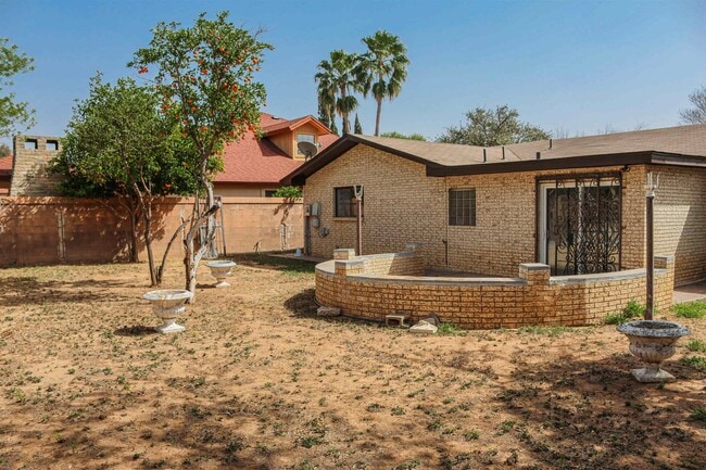 Building Photo - 102 Arizona Loop