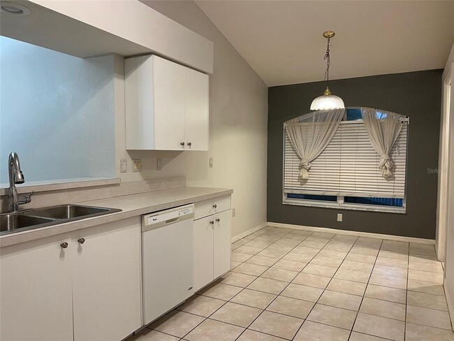 Building Photo - 1413 Watermill Cir