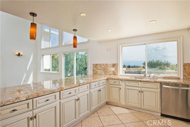Building Photo - 4028 Coldstream Terrace