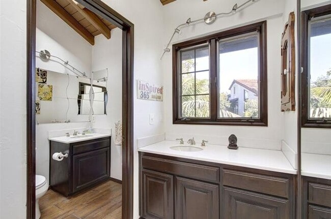 Building Photo - Prime La Jolla Location – Pool, Tennis & Village Living at Your Doorstep