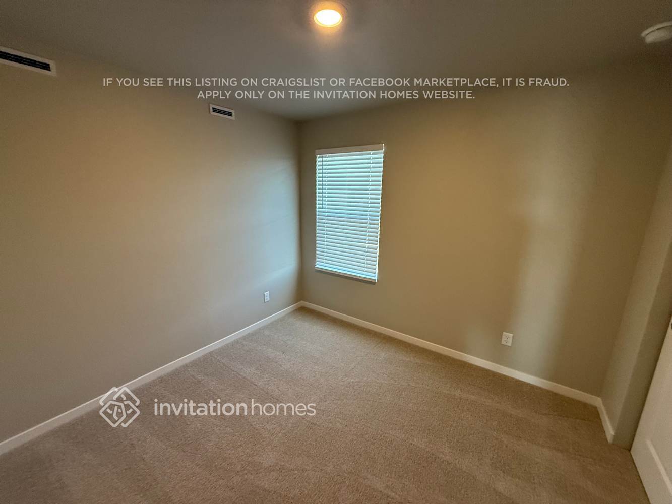 Building Photo - 957 Cascade Falls St