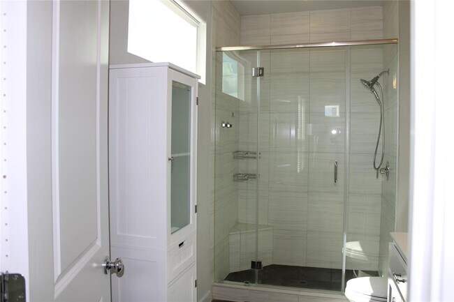 Building Photo - 15109 Casbah Dr