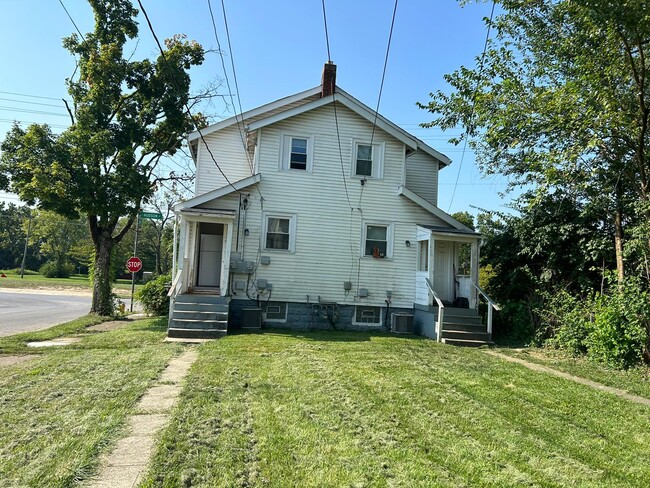 BAck of the house - 1644 E Hudson St