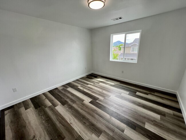 Building Photo - 7872 Jacqueline Way