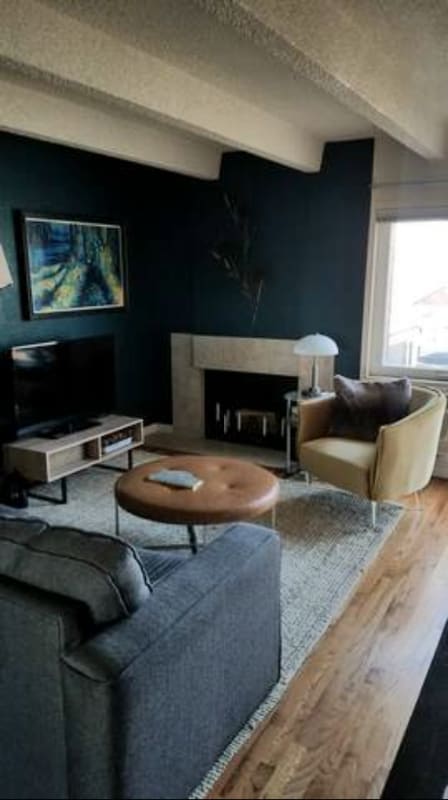 Building Photo - 200 Pearl St