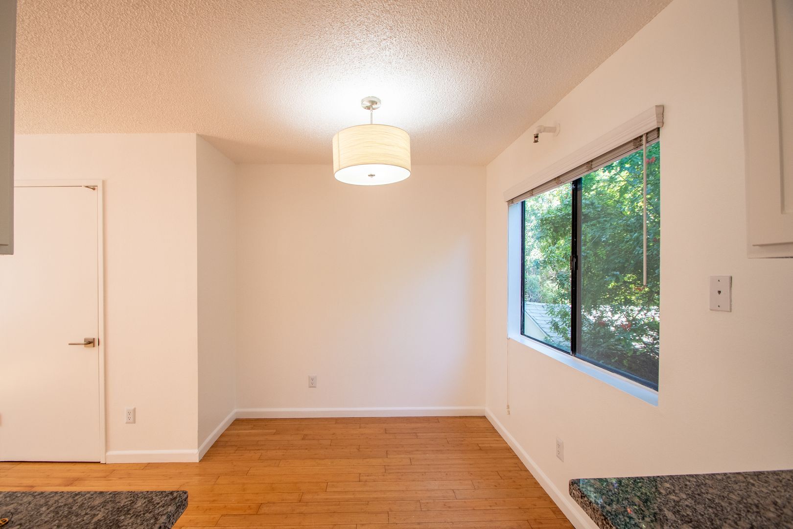 Building Photo - 12338 Oxnard St