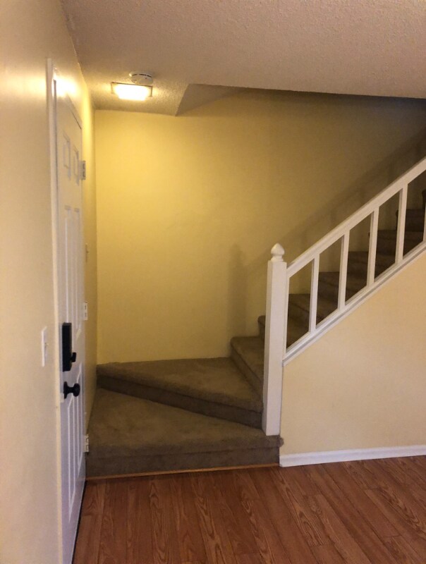 Building Photo - 250 Elm St