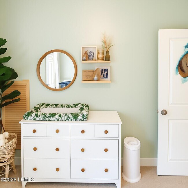 Building Photo - 29 Downing Dr