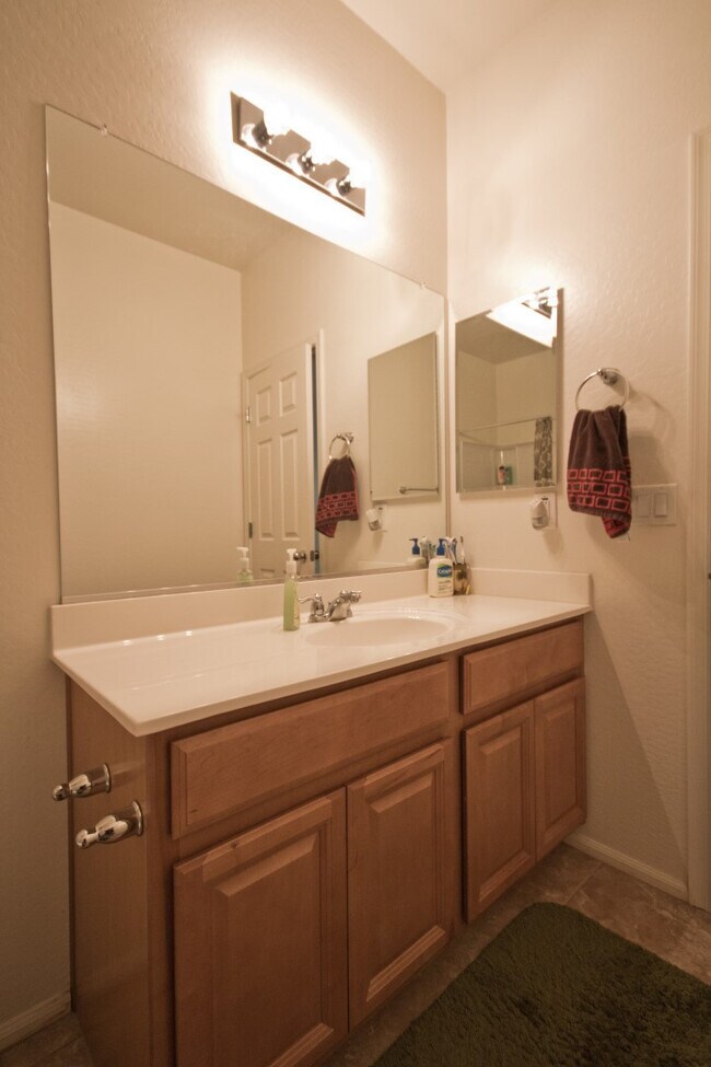 Building Photo - COMING SOON IN LAYTON LAKES!!!