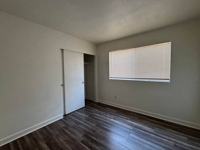 Building Photo - 9022 Stacey Ct