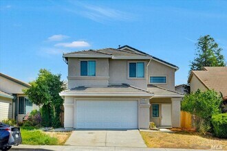 Building Photo - Cupid Approved: 4BD/2BA Home, $300 Off First Month!