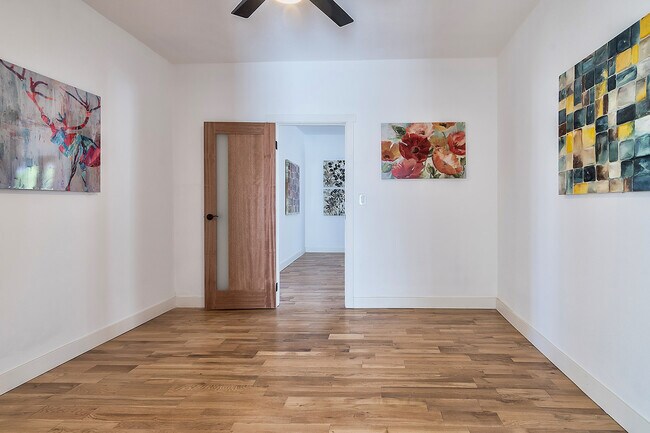 Building Photo - The Fairmount Four