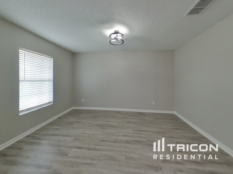 Building Photo - 2706 Taylor Hill Dr