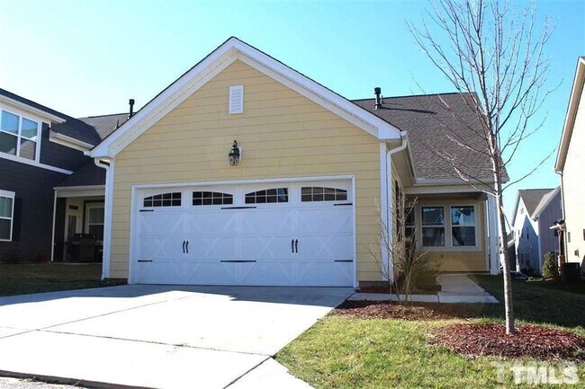 Building Photo - 1133 Pemberly Ave