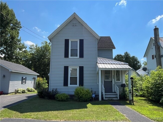 Primary Photo - 444 S Clinton St