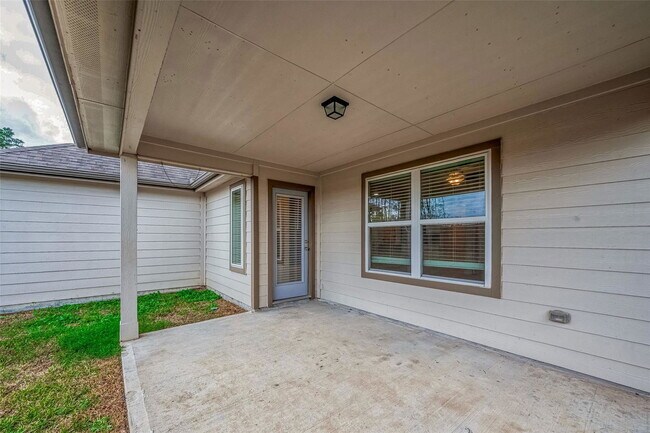 Building Photo - 3021 Quarry Springs Dr