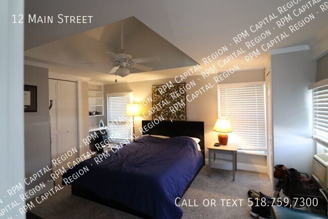 Building Photo - Historic Rexford 2 Bedroom