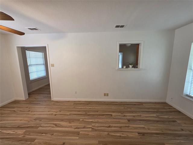 Building Photo - 308 Inez St