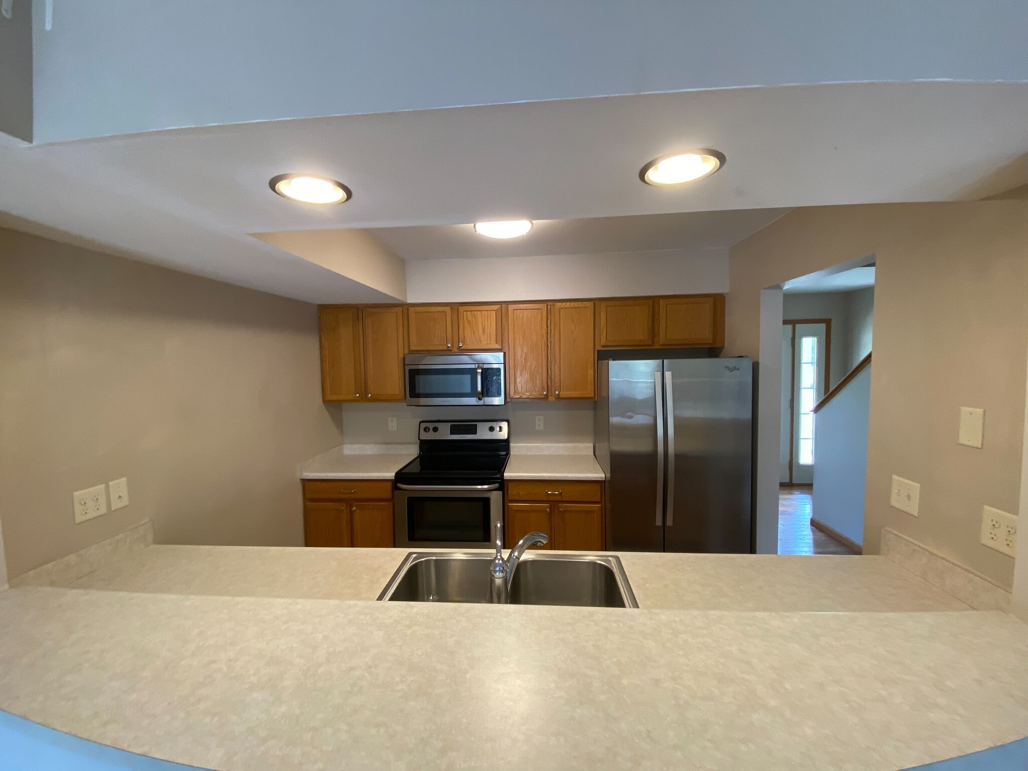 Building Photo - 1502 McKinley Pl