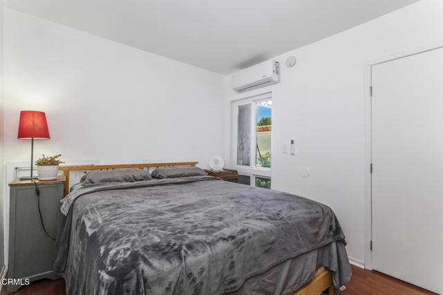 Building Photo - 355 S Los Robles Ave