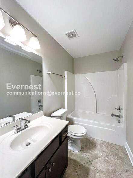 Building Photo - 5549 Prada Dr