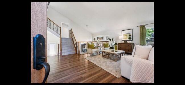 Building Photo - 52 Woodleaf Ct