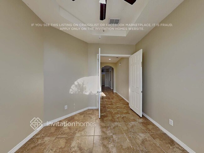 Building Photo - 2325 125th Dr E