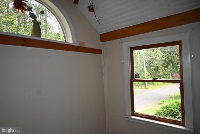 Building Photo - 2420 Urffers Rd