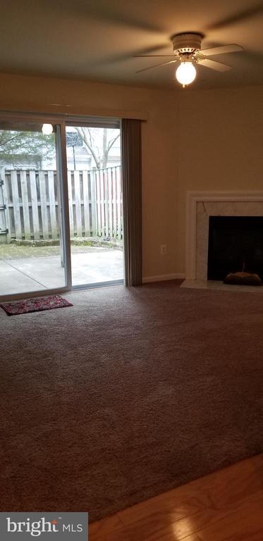 Building Photo - 5503 Sacramento Mews Pl