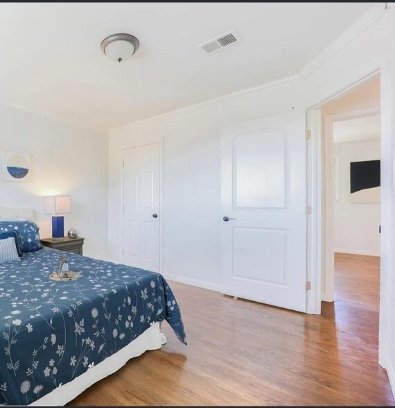 Building Photo - 407 Craven Ct