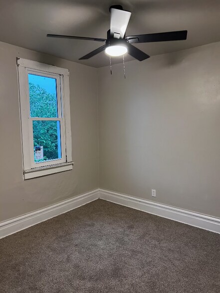 Building Photo - 5208 Brown Way