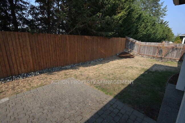 Building Photo - Beautiful 3 bed 2 bath home in Sequim