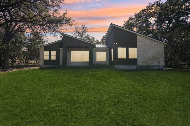 Building Photo - 3006 Dew Drop