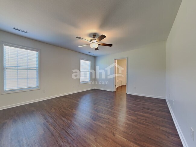 Building Photo - 8119 Cambridge Reserve Dr