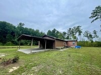 Building Photo - 275 Wineson Dr