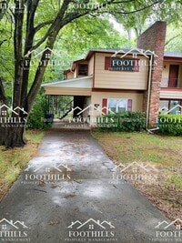Building Photo - 130 Tanglewood Dr