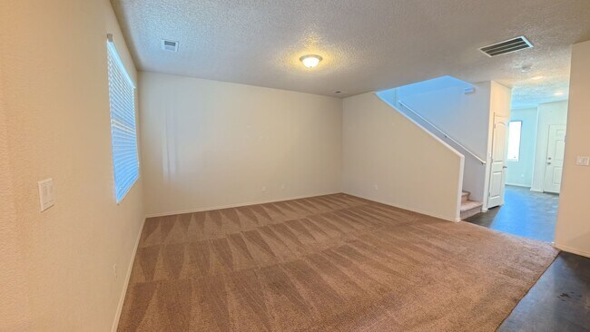 Building Photo - 17 Parador Ct