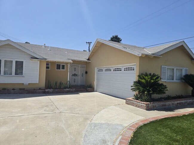 Building Photo - Beautiful Rental in Garden Grove