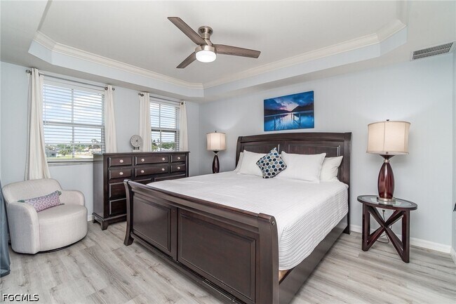 Building Photo - 1781 Four Mile Cove Pkwy