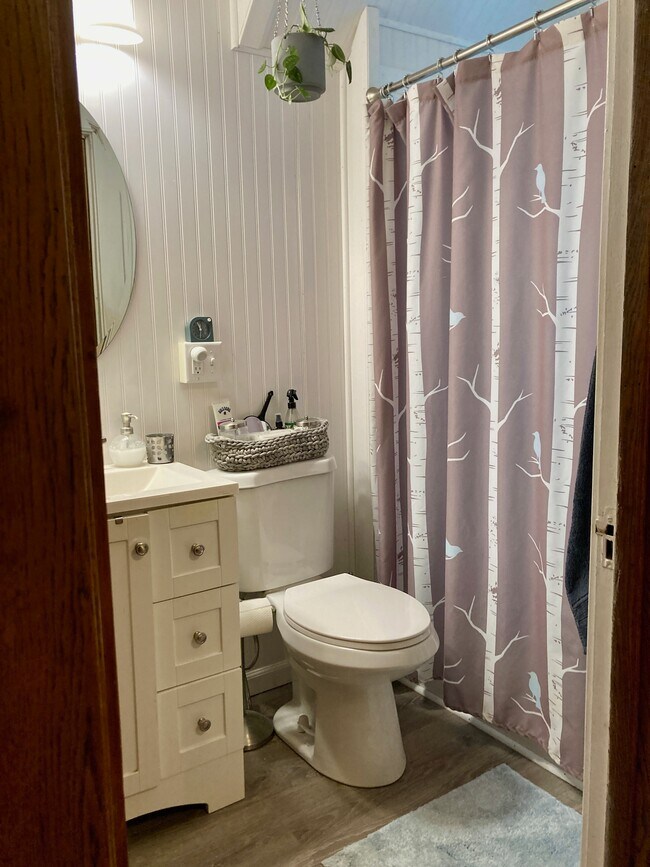 Building Photo - 108 Hancock St