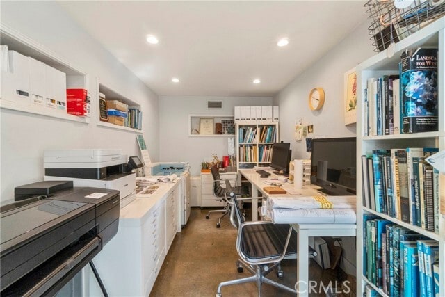 Building Photo - 820 Opal St