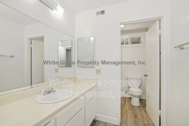 Building Photo - 9596 Bickley Dr