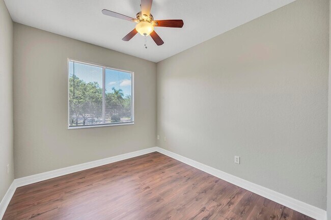 Building Photo - 40 SE Sedona Cir