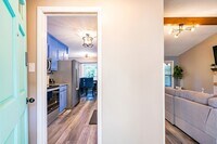 Building Photo - 13115 Chaney Thompson Rd SE